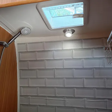Camping Furgoneta Camper Gran Volumen